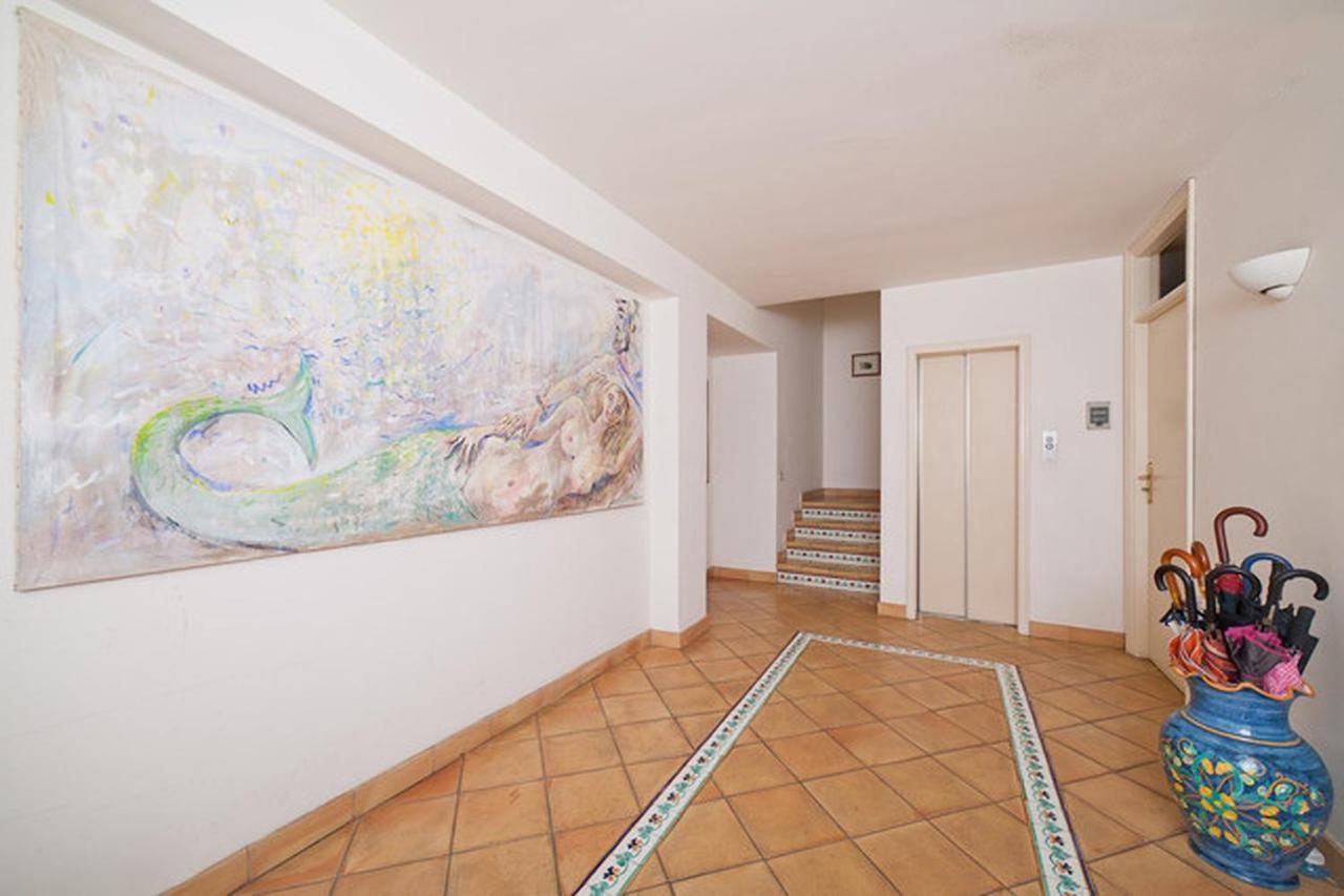 Gocce Di Limone B&B Sorrento Bagian luar foto